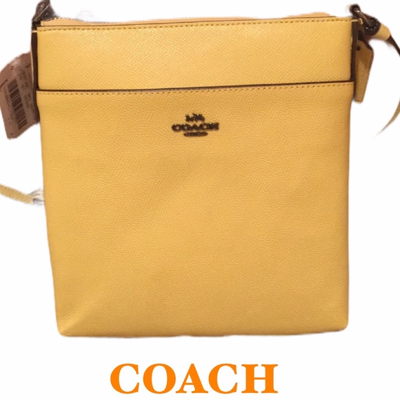 Coach Handbags - NWT COACH Bag purse Crossbody handbag small